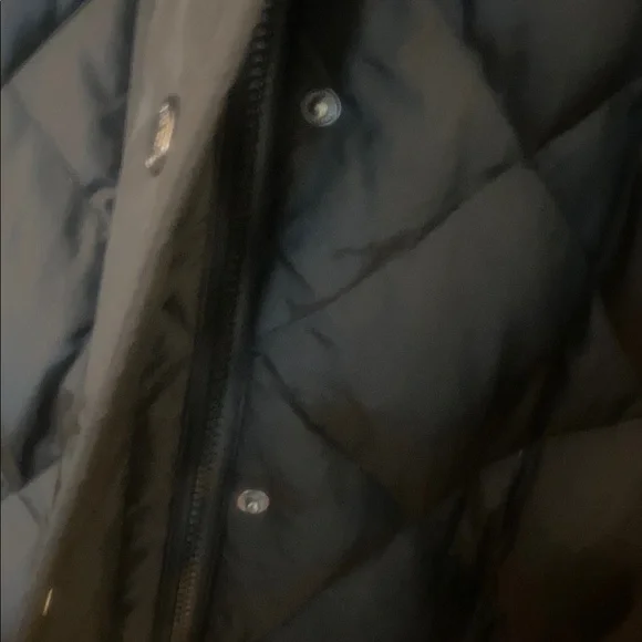 London Fog Women's Black Puffer Coat - Picture 5 of 7